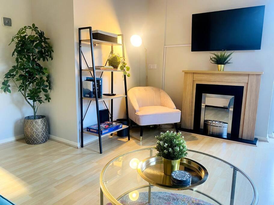 City Centre Riverside Apartment วินเชสเตอร์ ภายนอก รูปภาพ